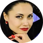 Зоя Ревнивцева