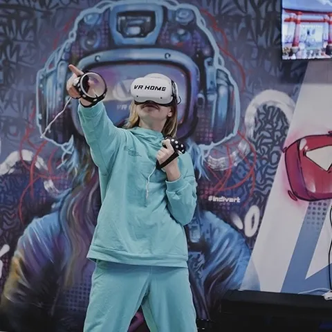 Изображение 3 из 8 в галерее "VR Home"