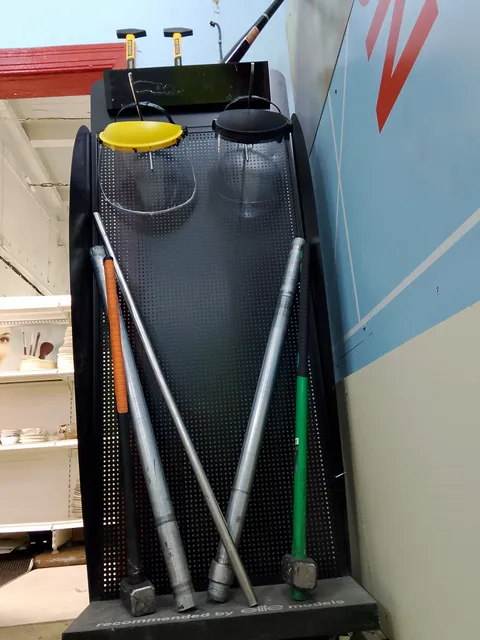 Изображение 1 из 9 в галерее "CrashRoom16"