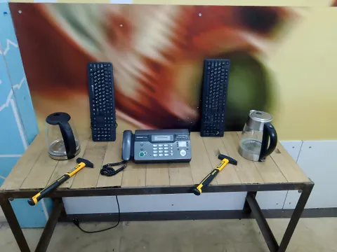 Изображение 2 из 9 в галерее "CrashRoom16"