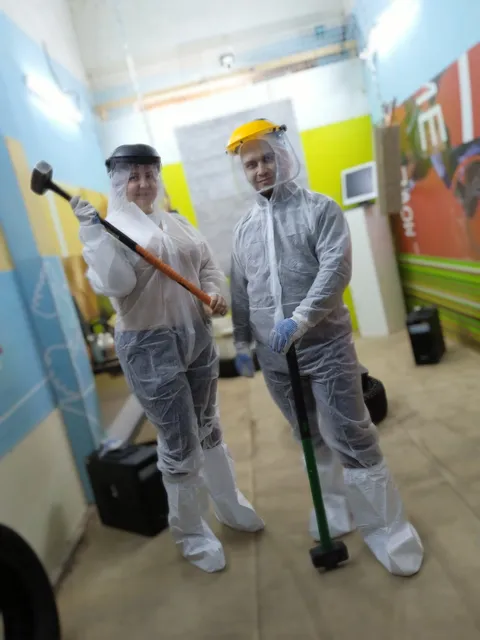 Изображение 6 из 9 в галерее "CrashRoom16"