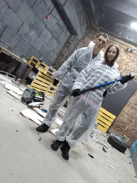 Изображение 2 из 8 в галерее "CrashRoom16"