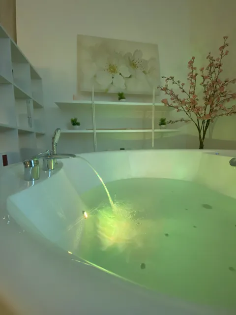 Изображение 5 из 21 в галерее "СПА САЛОН БАМБУК"