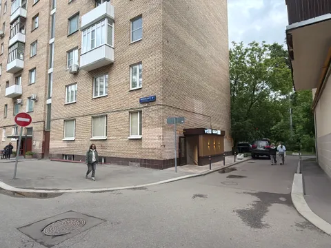 Изображение 3 из 15 в галерее "МУРАВА бьюти коворкинг"